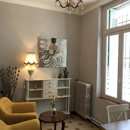 Apartment Jeanne Carcassonne